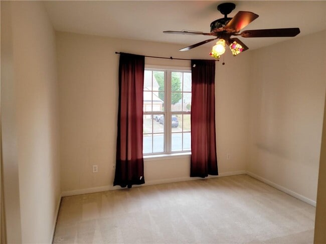 Building Photo - 5072 Raventhorpe Ct