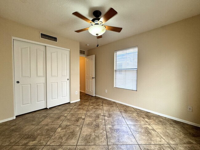 Building Photo - 4 BEDROOM HOME IN TUSCANO