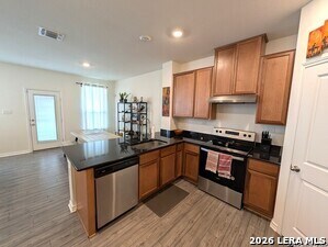 Building Photo - 8555 Barefoot Ln