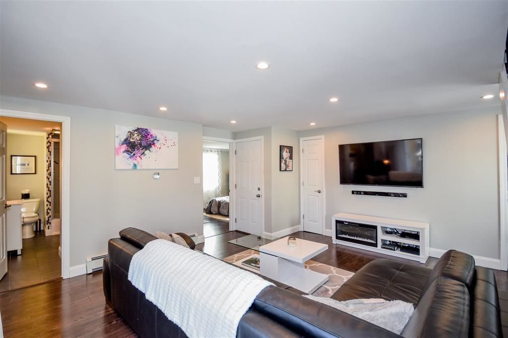 Building Photo - 87 Union, 2