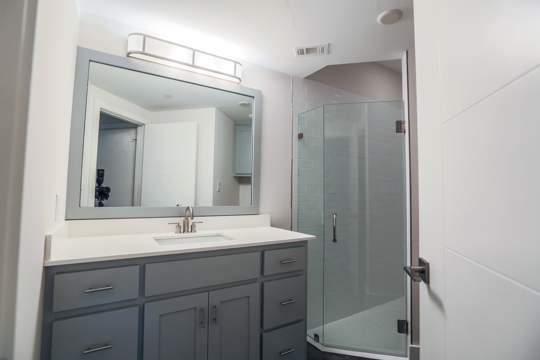 Building Photo - 905 W Austin St