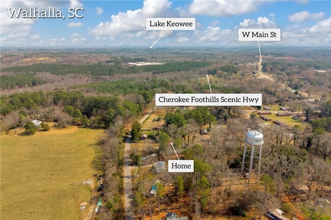 Building Photo - 307 Moore Ave