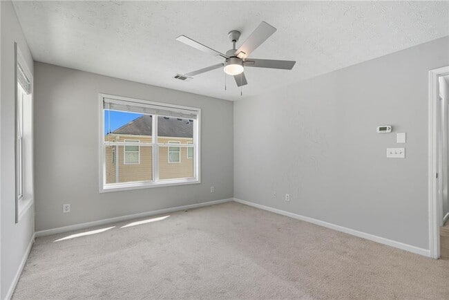 Building Photo - 3698 Roseman Landing