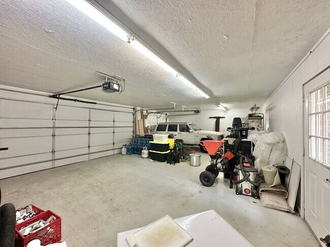 Building Photo - Tour Today! Spacious Country Retreat on 6+...