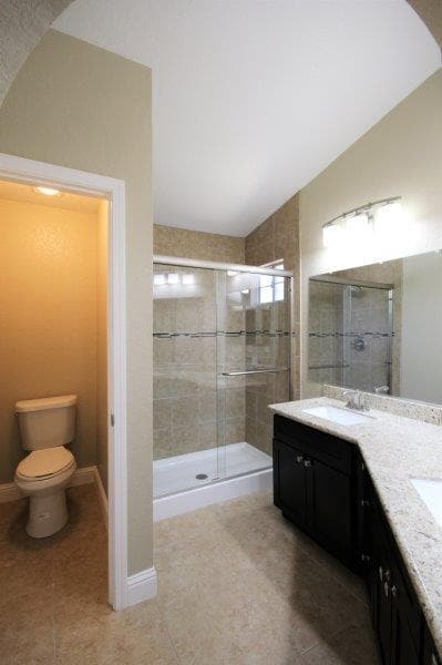 Building Photo - Galt 3 Bed 2 Bath Home