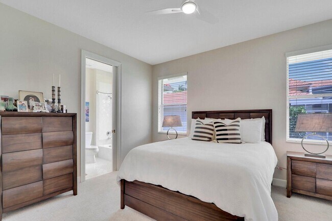 Building Photo - 10802 Egret Pointe Ln