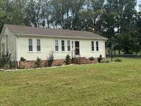 Building Photo - 3925 Beasleys Bend Rd
