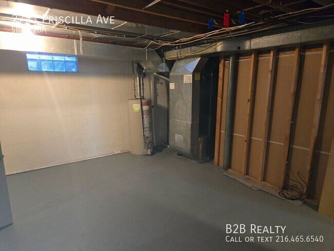 Building Photo - 2723 Priscilla Ave