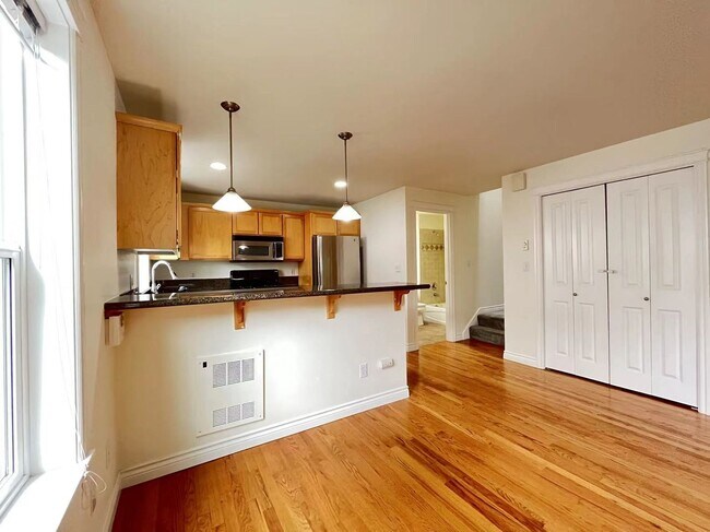 Building Photo - 1428 NW 59th St