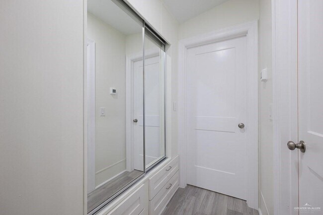 Building Photo - 87 Abalone Cir