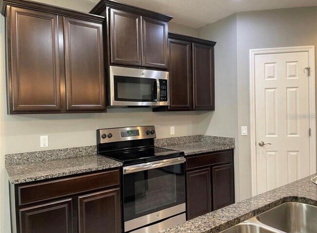 Building Photo - 3813 Carrick Bend Dr