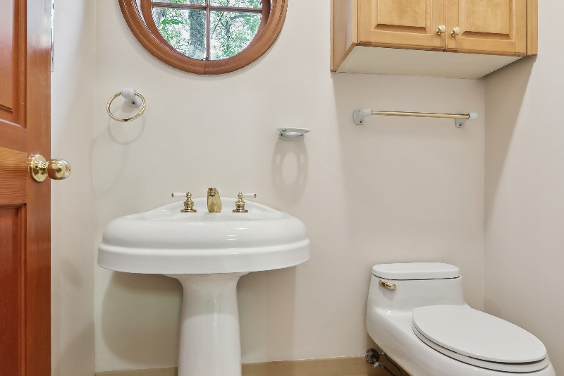 Building Photo - 8740 SW Birchwood Rd