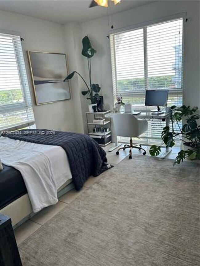 Building Photo - 7275 SW 90th St