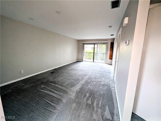 Building Photo - 1519 Cape Coral Pkwy W