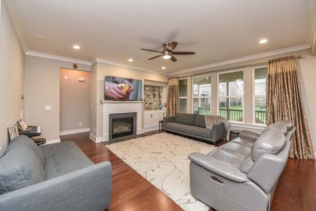 Building Photo - **LIKE NEW EXECUTIVE HOME IN PRESTIGIOUS H...