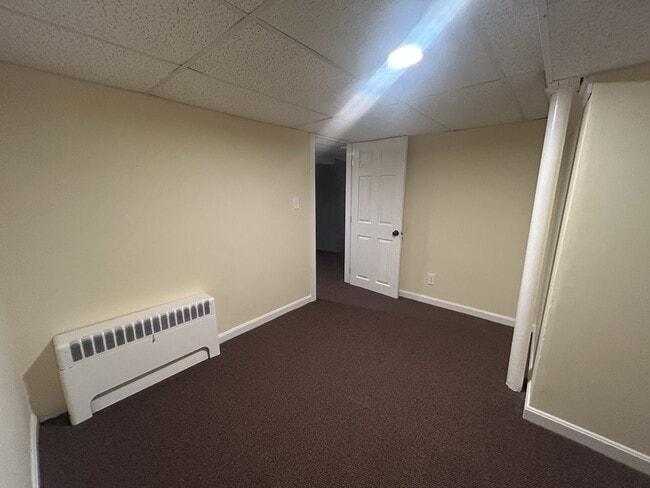 Building Photo - 25 Putnam Ave