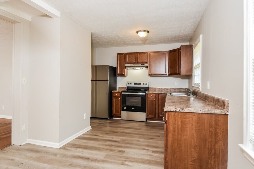 Building Photo - 4355 Donegal Cir