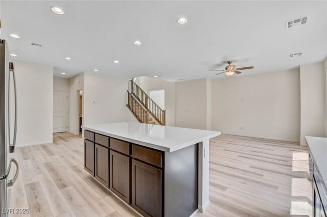 Building Photo - 8929 Pebble Sand St