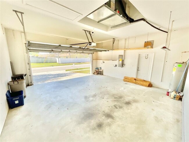 Building Photo - 1828 Osprey Ln