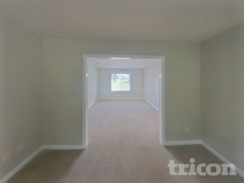 Building Photo - 1916 Hillspring Lane Lithonia GA