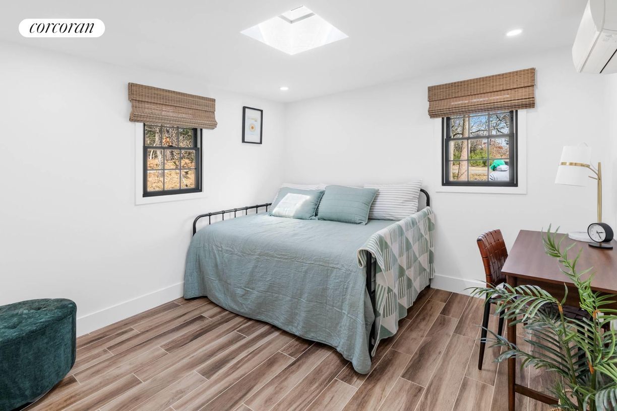 Building Photo - 17 Oceanview Rd