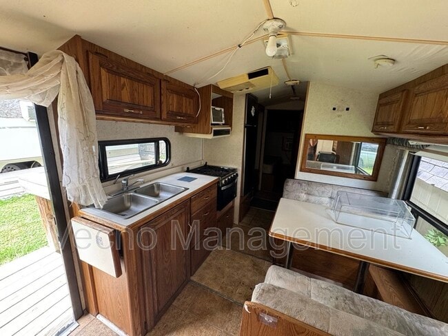 Building Photo - 9831 TX-106 Loop