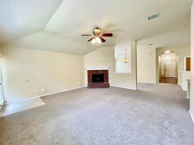 Building Photo - 1535 Silver Spur Dr