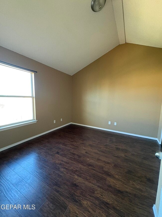 Building Photo - 14201 Pacific Point Dr