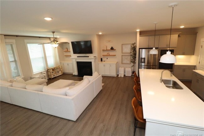 Building Photo - 2151 Maggie Vly Dr