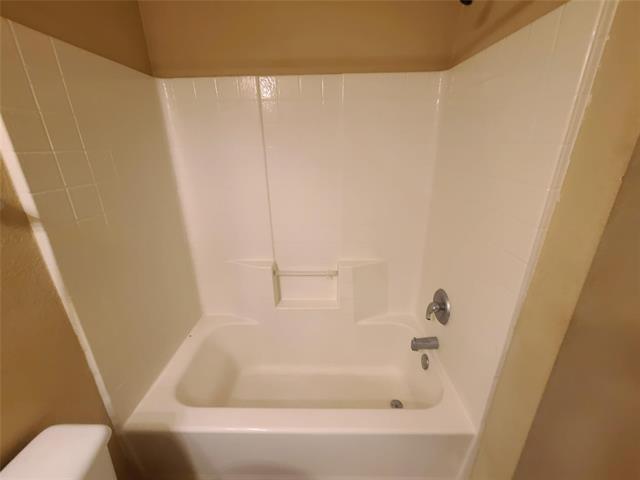 Building Photo - 2502 Cattleman Dr