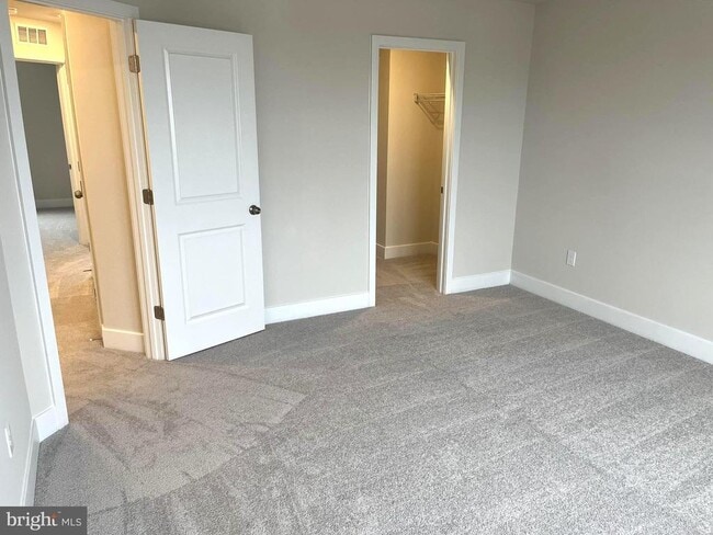 Building Photo - 7616 Johnnycake Rd