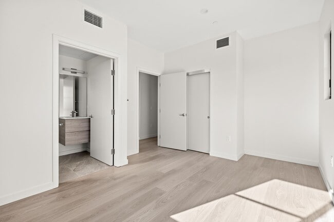 Building Photo - Brand-New Luxury Townhomes in Arcadia’s Top School District