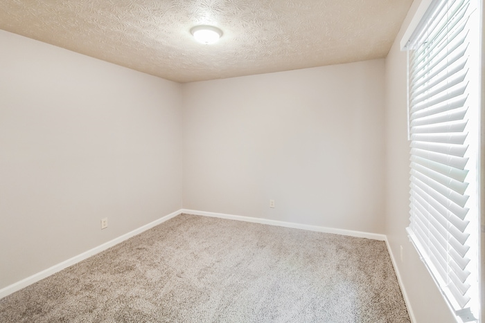 Building Photo - 1205 Masters Ln