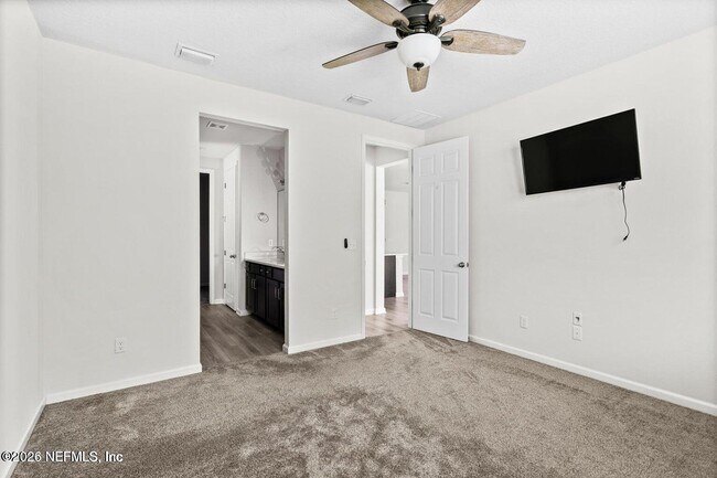 Building Photo - 3067 Alpin Dr