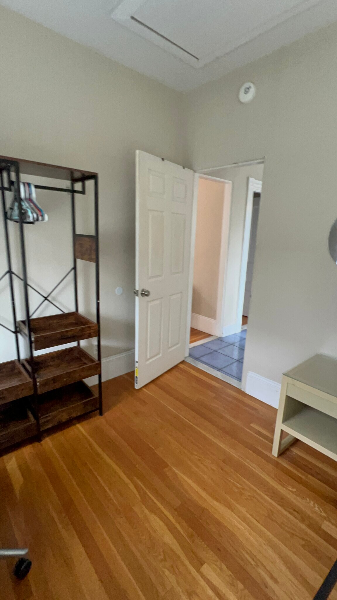 Building Photo - 1000 Memorial Dr