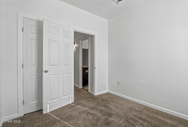 Building Photo - 9024 Tammy Ct