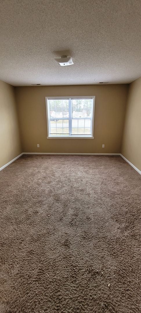 Building Photo - Charming 3-Bedroom, 2-Bath Home