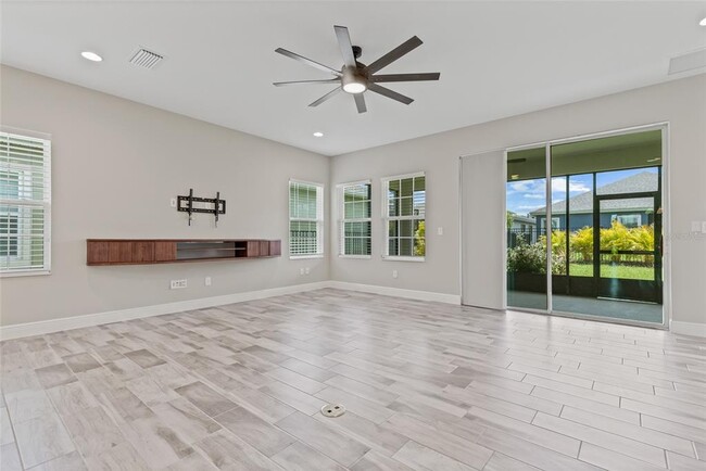 Building Photo - 5607 Limelight Dr