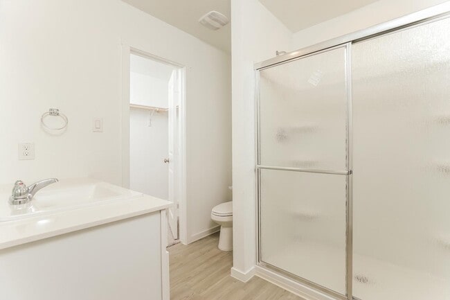 Building Photo - 3415 Perlach Dr