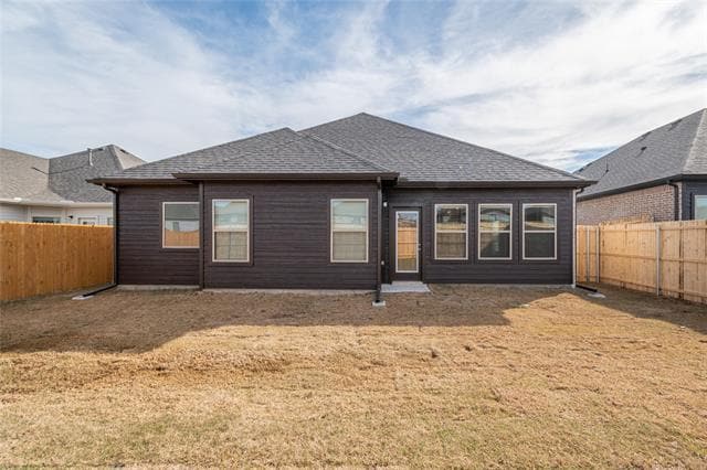 Building Photo - 604 Sycamore Dr