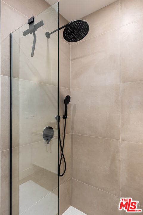 Building Photo - 1351 N Crescent Heights Blvd