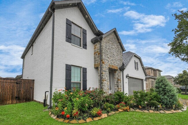 Building Photo - 5411 Cavall Rd