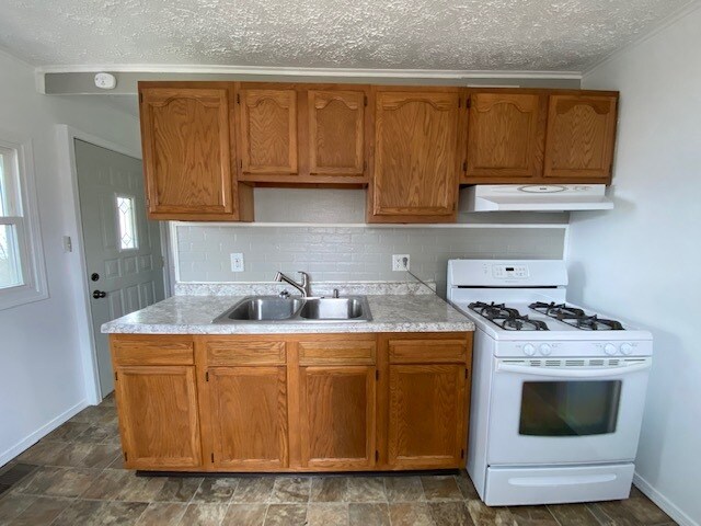 Building Photo - 4005 Addison St