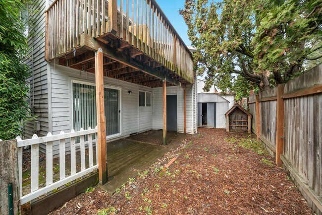 Building Photo - 3420 SW 125th Avenue Beaverton, OR 97005