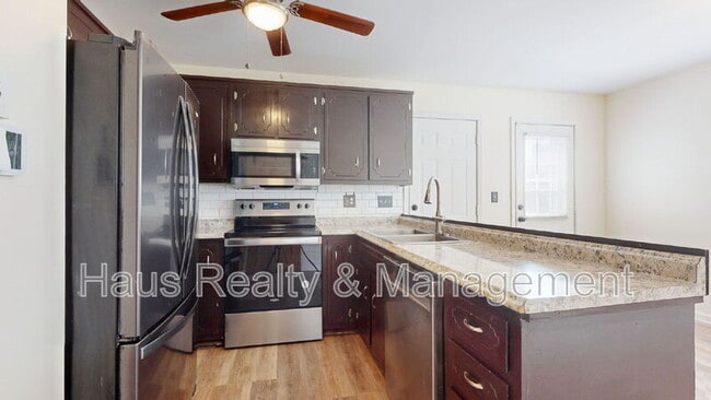 Building Photo - 3248 N Senseney Cir
