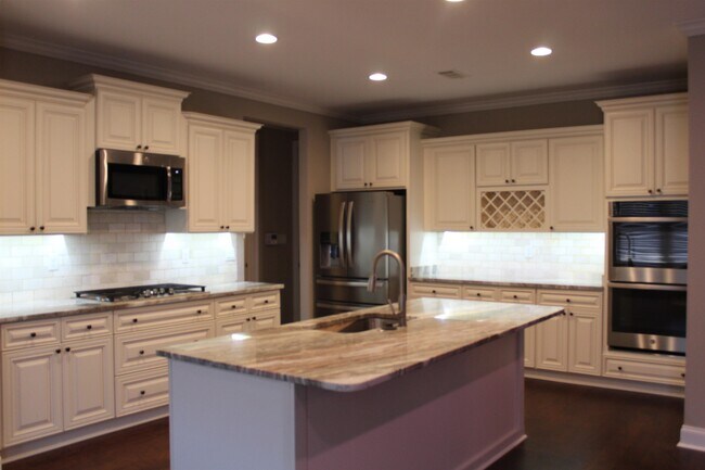 Building Photo - 148 Nugget Ln