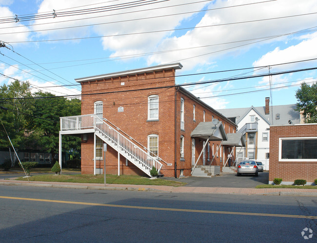 Building Photo - 185-191 Laurel St