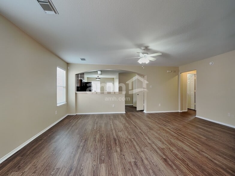 Building Photo - 18798 Prairie Larkspur Dr