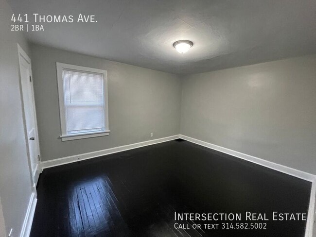 Building Photo - 441 Thomas Ave