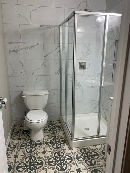 Building Photo - 1825 Mountain Ash Dr